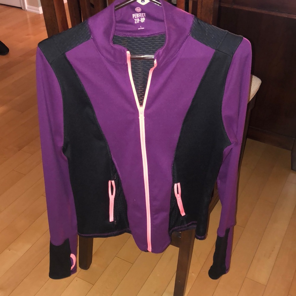 Athletic jacket perfect zip-up So size large purple black zip up jacket